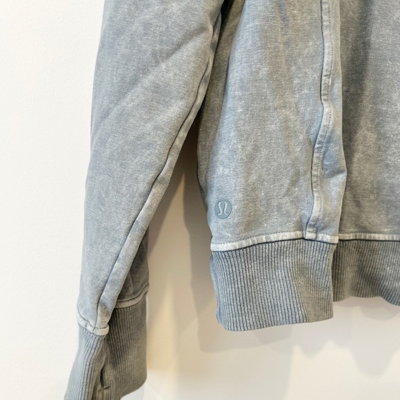 Lululemon Scuba Pullover in Faded Grey - Picture 5 of 5